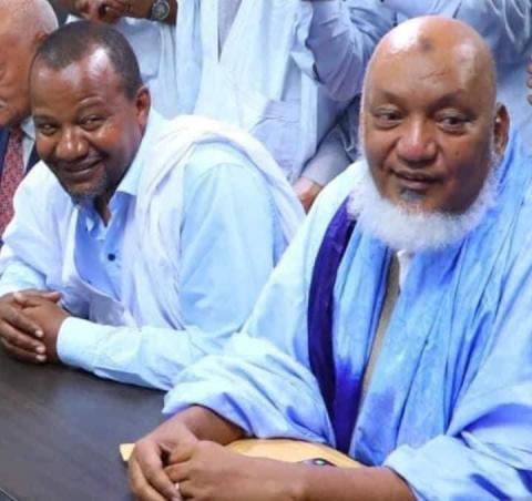 صورة الوزيرين السابقين سيدنا ولد محمد خون ومحمد ولد جبريل
